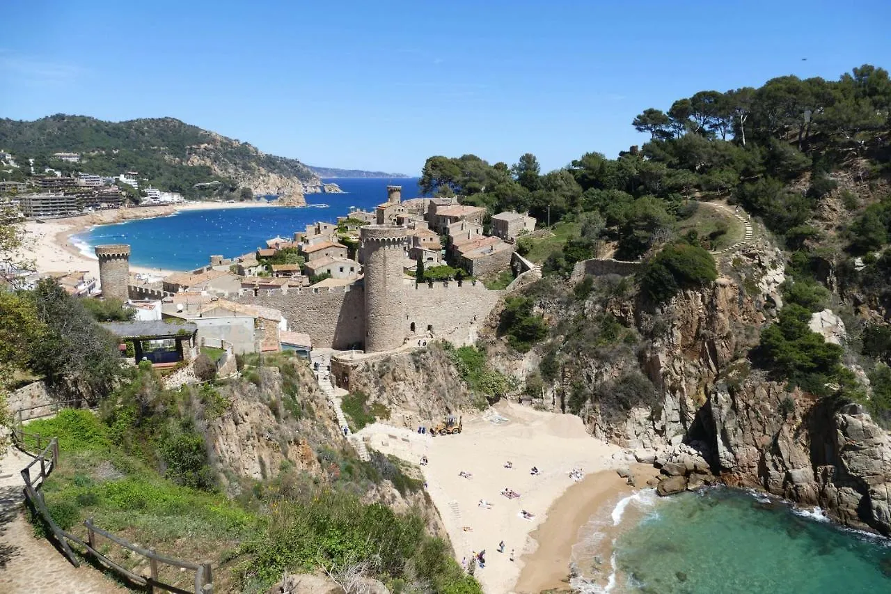 Mana Mana Youth Hostel Tossa de Mar 0*,
