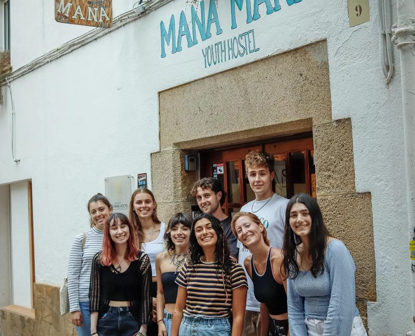 Mana Mana Youth Hostel Tossa de Mar